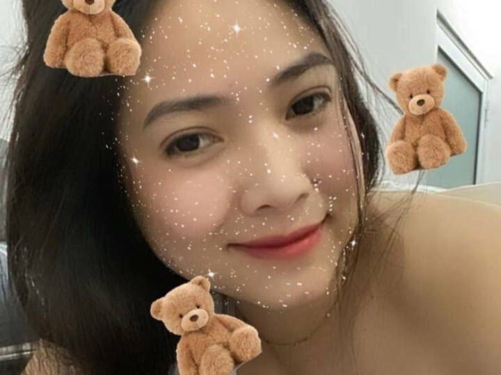 Ảnh 5 của Lộ clip sex Bé Nhi vú to cưỡi ngựa với người yêu rên rỉ